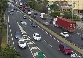 Imagen de la circulación por la A-7 a la altura de Las Lagunas