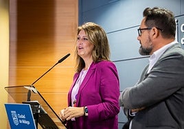 Los concejales Carmen Casero y Francisco Pomares.