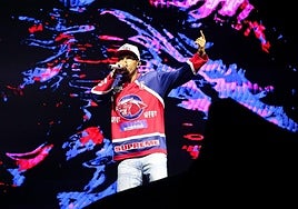 Myke Towers durante su concierto en Málaga el año pasado.