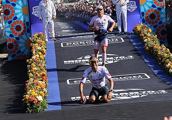 Geens, emocionado tras rebasar la línea de meta.