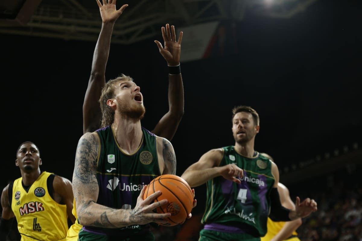 La victoria del Unicaja en la pista del Mersin turco, en imágenes