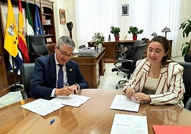 Firma del acuerdo de colaboración.