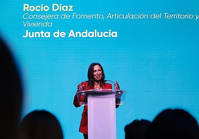 La consejera de Fomento, Rocío Díaz, en su visita al Simed