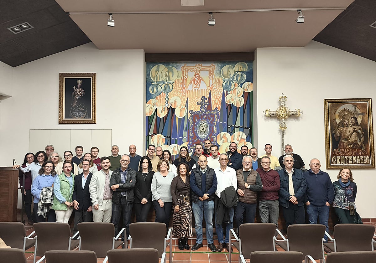 Archiveros de 24 cofradías se dieron cita en este primer encuentro promovido por la Agrupación de Cofradías.