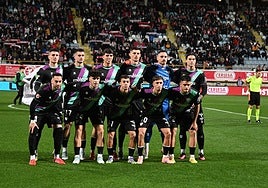 El once del Málaga frente a la Cultural Leonesa.