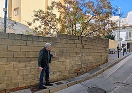 El concejal de Urbanismo, Celestino Rivas, en la zona en la que se actuará.