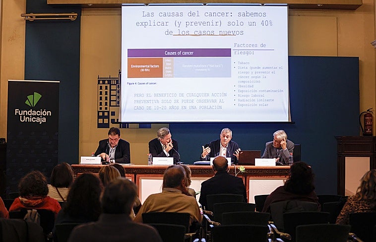 De izquierda a derecha, Pedro Luis Gómez, Gerardo Lerones, Josep M. Borràs y Emilio Alba