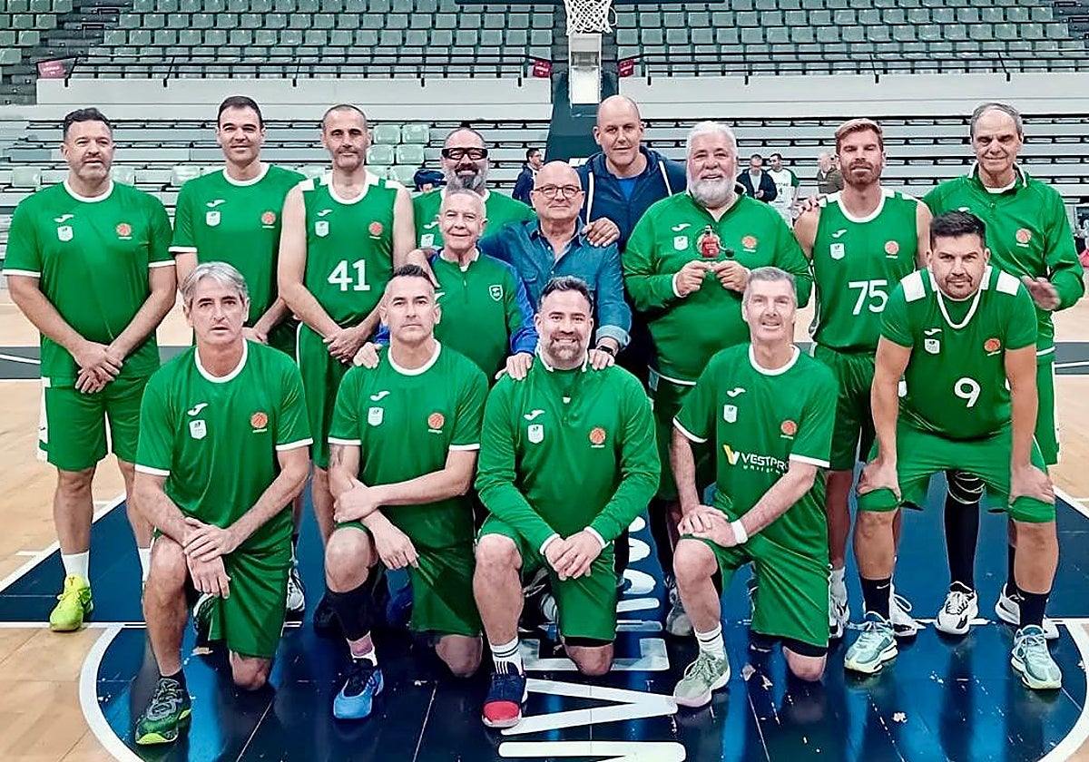 Gran papel de los equipos de la Asociación Unicaja Master en el Mamba Murcia