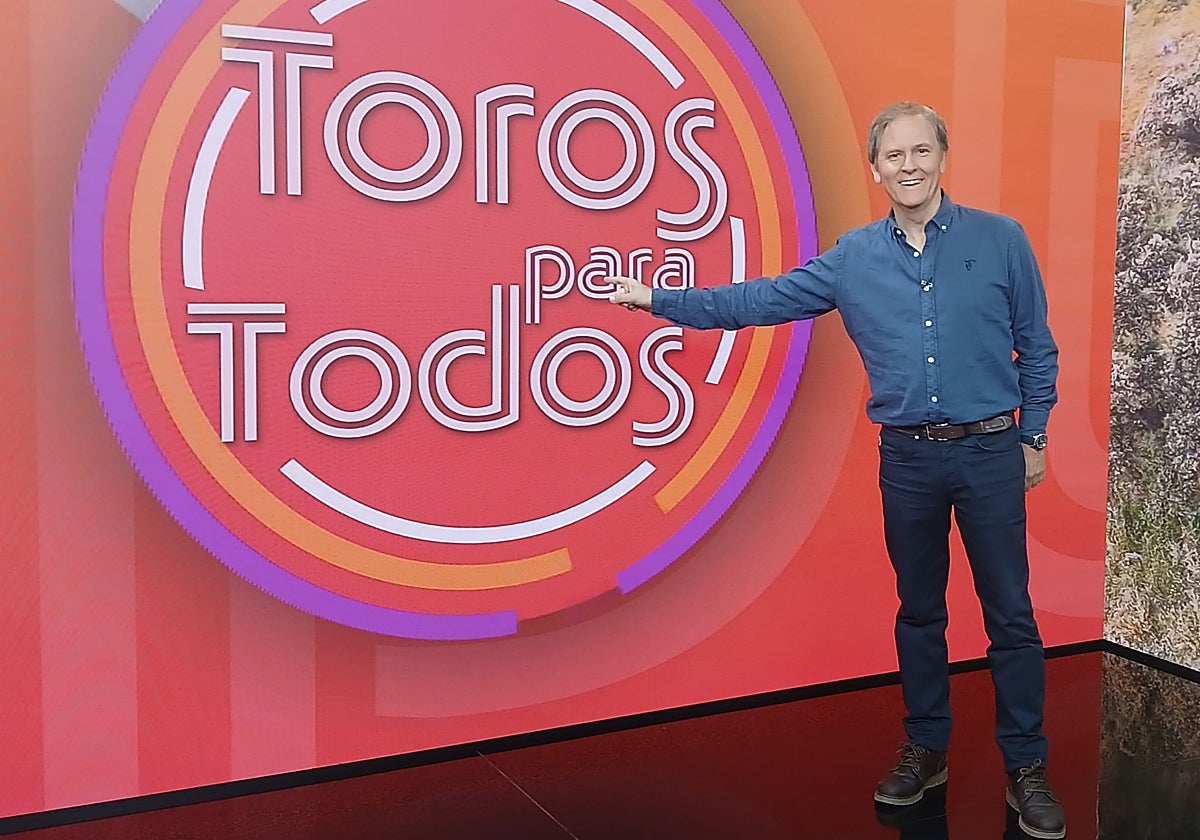Enrique Romero es una de las caras conocidas de Canal Sur Televisión.