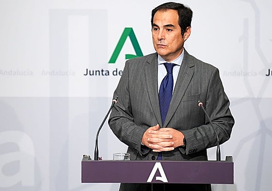 El consejero de Administración Pública, José Antonio Nieto, este miércoles tras el Consejo de Gobierno.