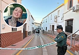 Efectivos de la Guardia Civil en el lugar de los hechos. Arriba, a la izquierda, Concha, la joven asesinada.