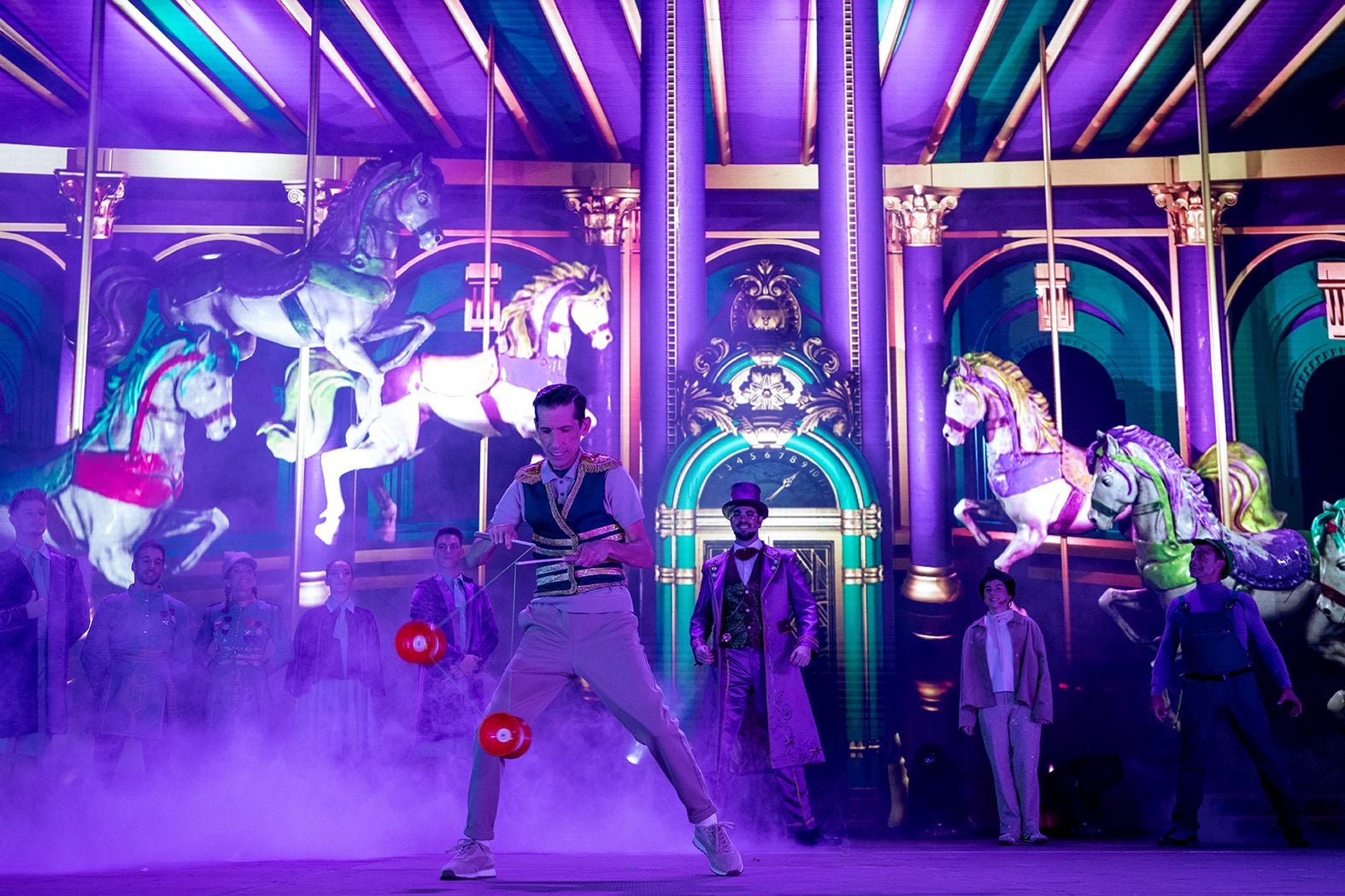 Calle Larios estrena nuevo alumbrado: 'Natividad de luz'