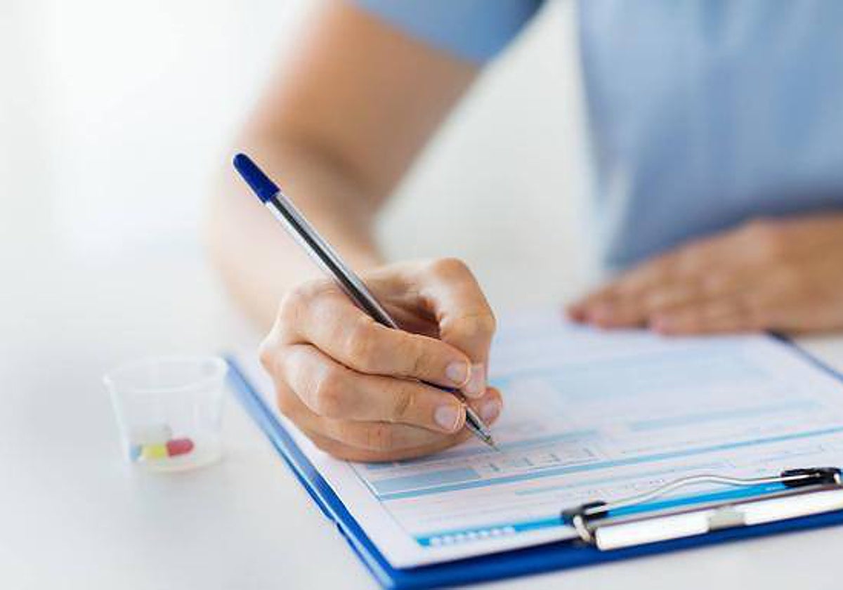 Un tribunal reconoce una indemnización de casi 12.000 euros a una mujer por un error de diagnóstico tras una caída