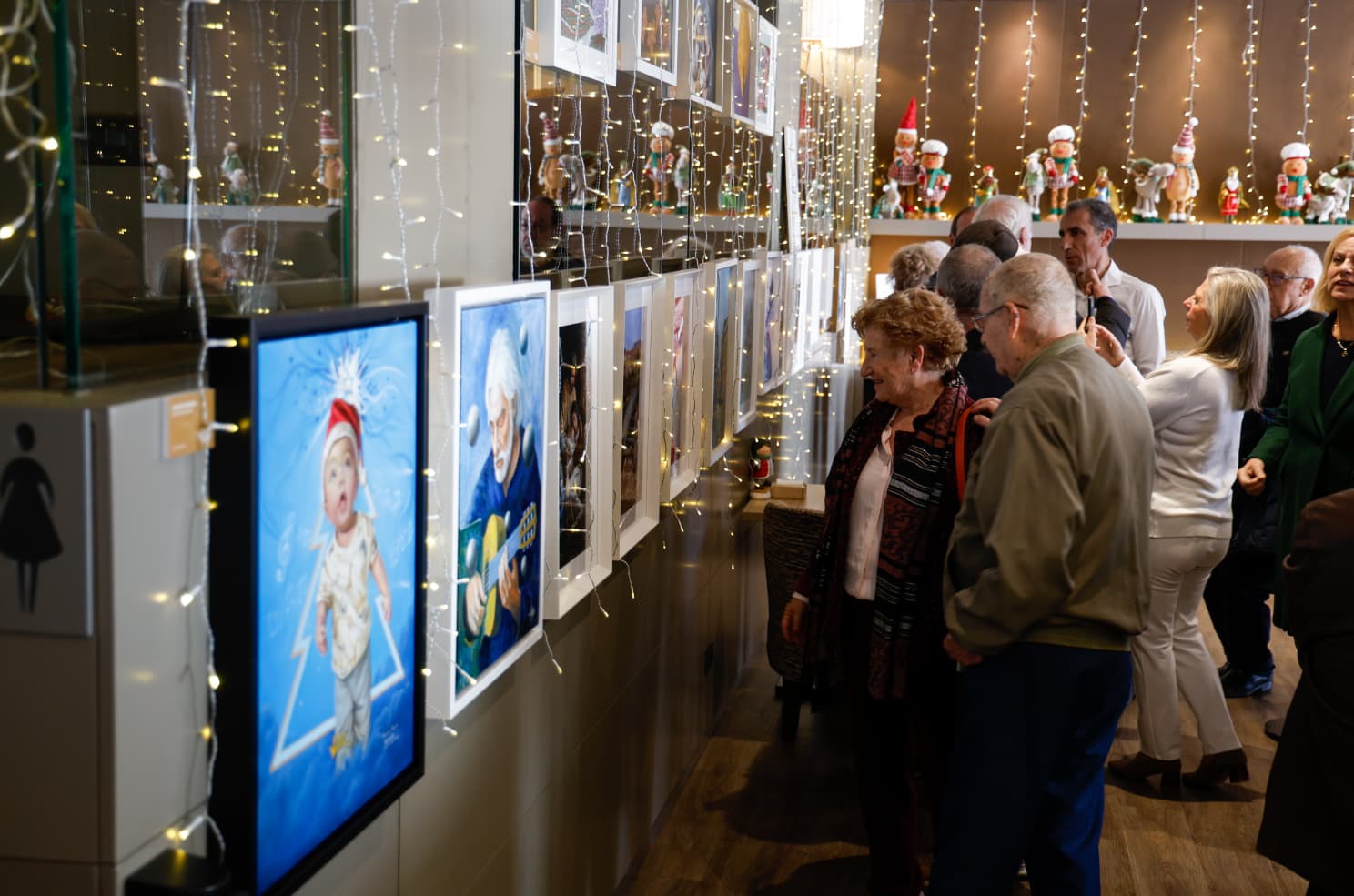 La Navidad hecha arte en Málaga por una buena causa
