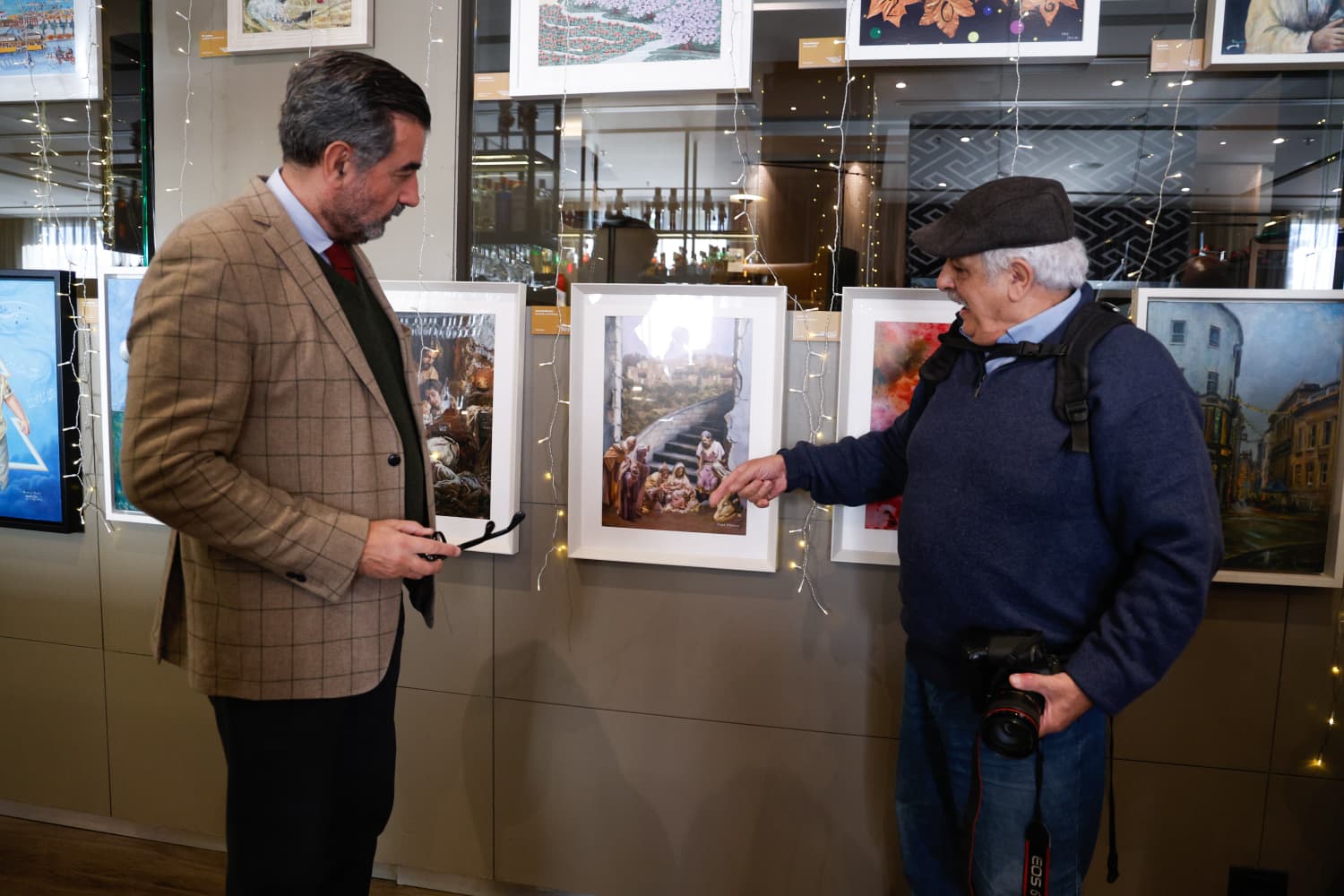 La Navidad hecha arte en Málaga por una buena causa