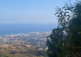 Vista de Fuengirola y su costa desde Mijas Pueblo.