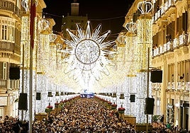 La nueva iluminación en calle Larios, creada por Iluminaciones Ximénez .