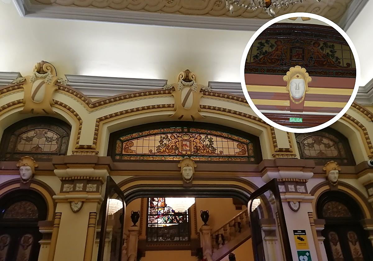 Puerta del Ayuntamiento