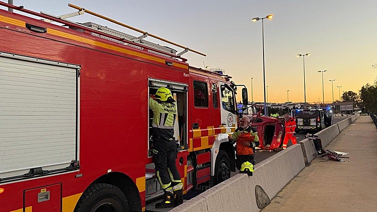 Tres muertos y seis heridos en una madrugada negra en las carreteras de Málaga