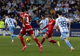 Luismi y Aketxe, en el último Málaga-Zaragoza liguero, en la pasada campaña.
