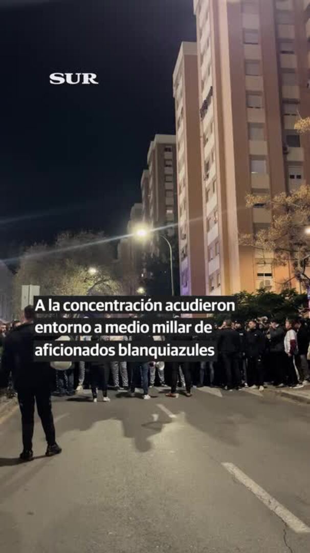 Protesta en la previa del Málaga-Zaragoza por la situación del club