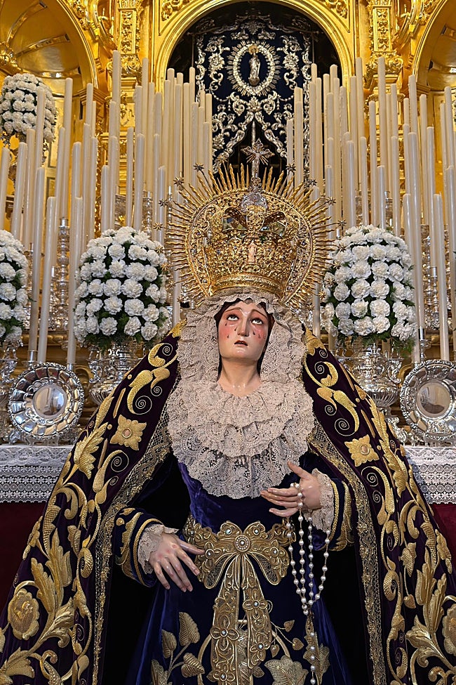 Virgen de la Concepción, en su capilla del templo de los Mártires.