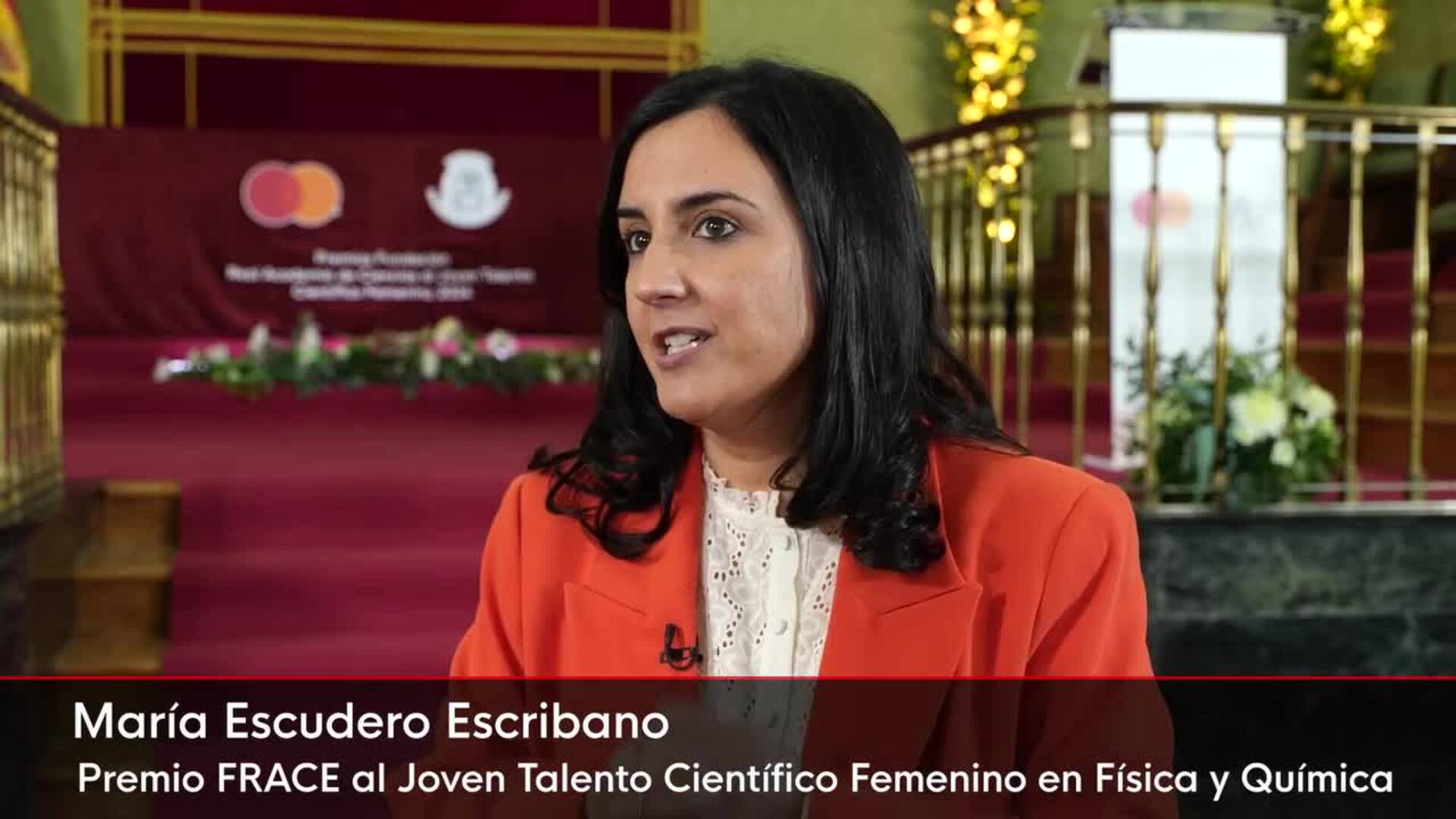 La Reina entrega los Premios FRACE al Joven Talento Científico Femenino