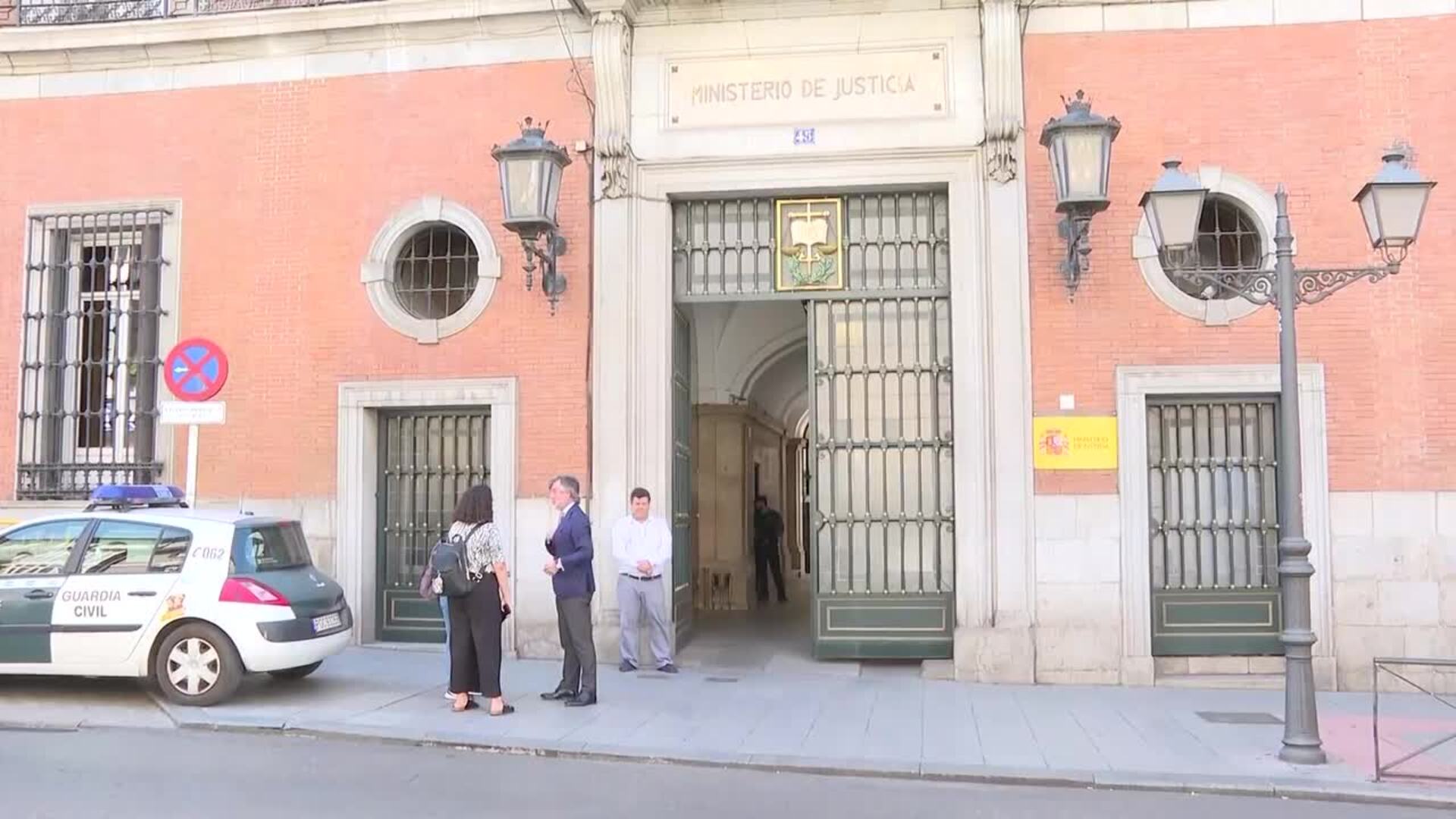 Todas asociaciones de jueces exigen respeto a Montero tras tildar sentencia Alves de vergüenza