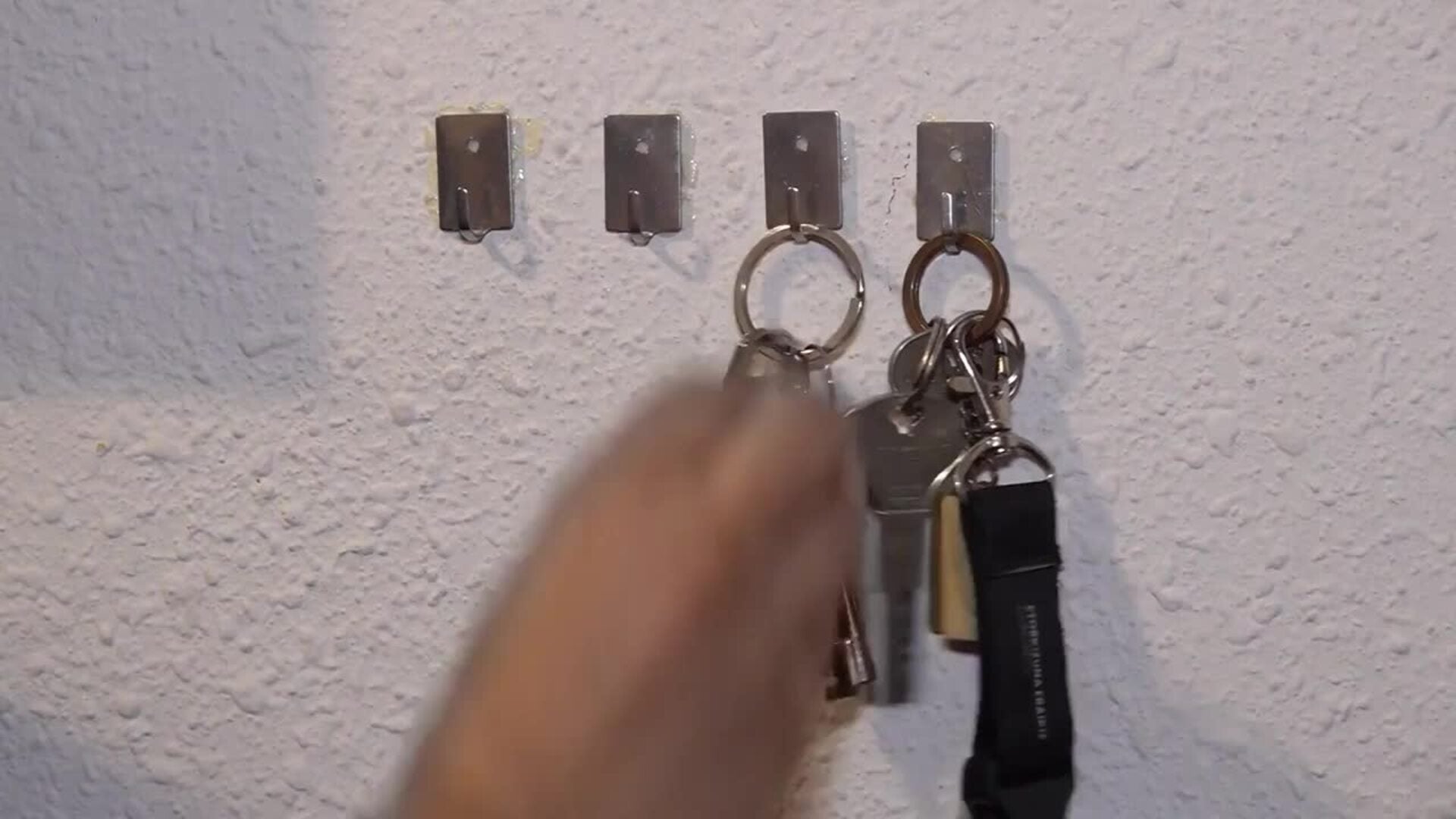 Las hipotecas sobre viviendas suben un 4,3% en febrero y el interés baja del 3%