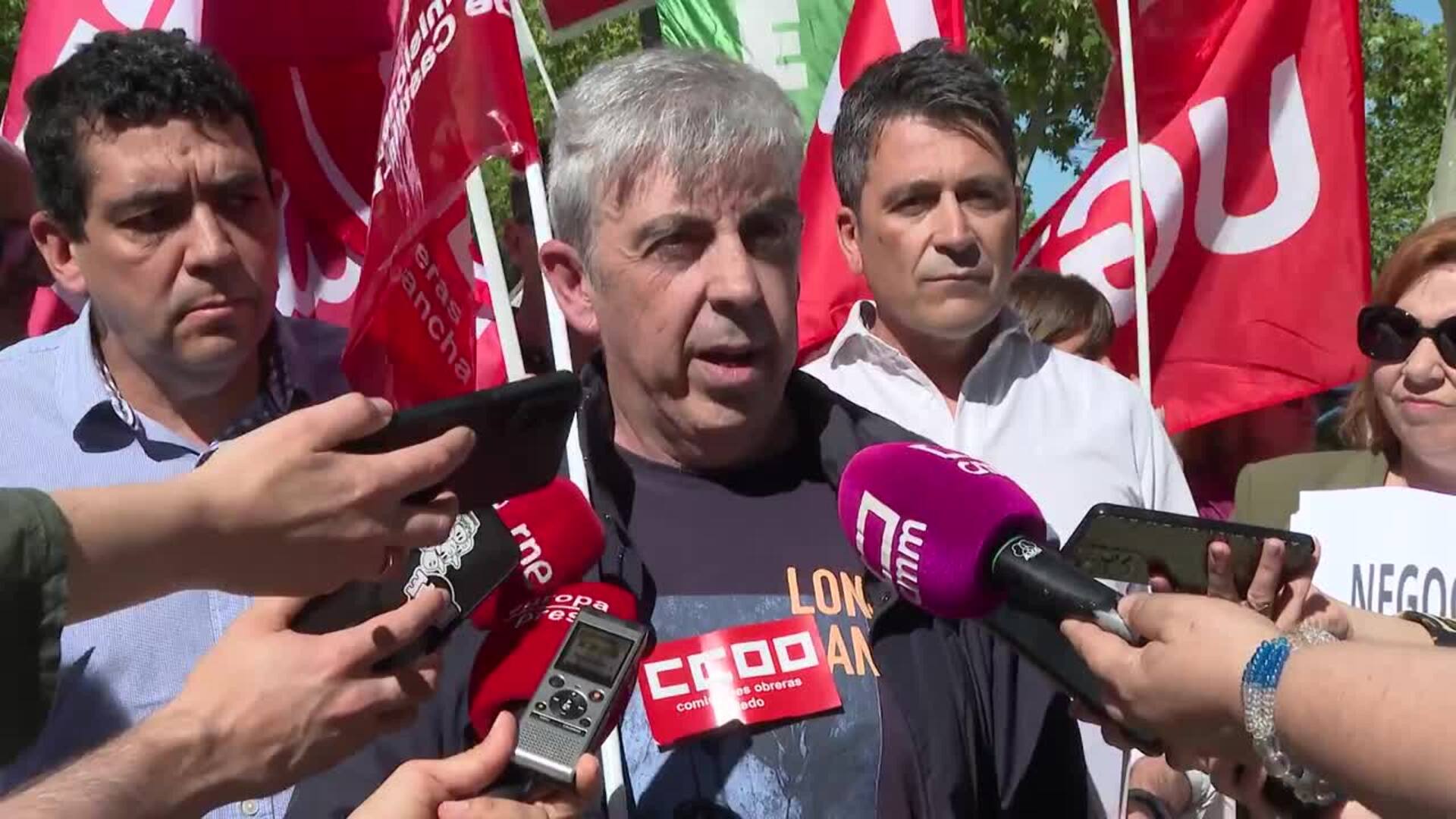 La educación concertada pide a Junta negociar la jubilación o reducción de carga lectiva