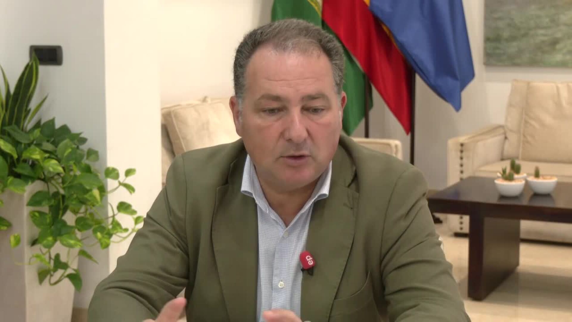 Toscano destaca el "control" de mosquitos en Huelva por uso de tecnología y fumigaciones