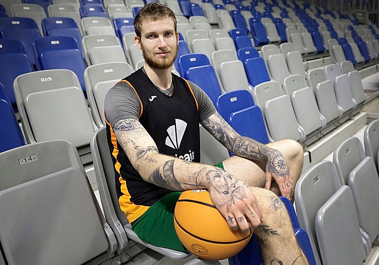 La renovación de Olek Balcerowski, el primer paso del Unicaja del futuro