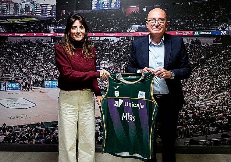 Mijas amplía su vinculación con el Unicaja