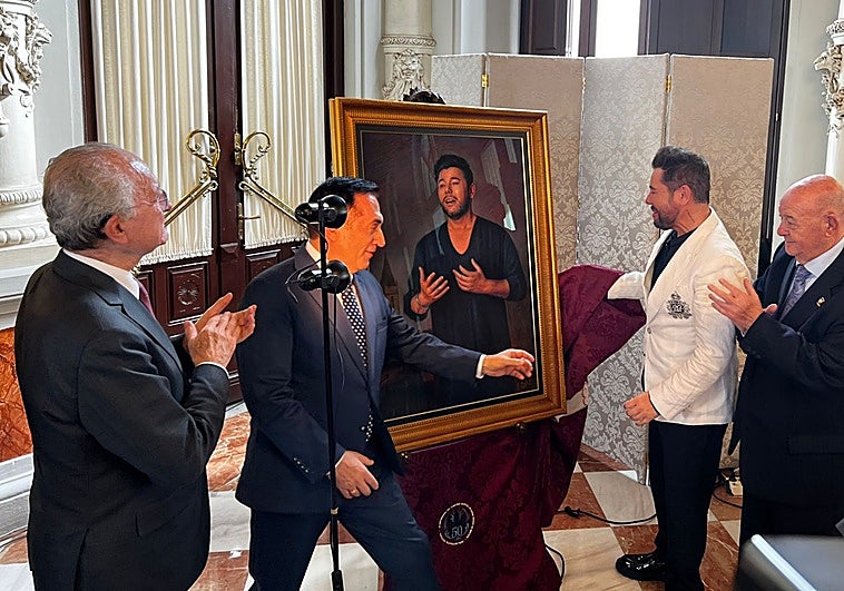 Miguel Poveda protagoniza el cartel del 50 aniversario del Concurso de Saetas de Málaga