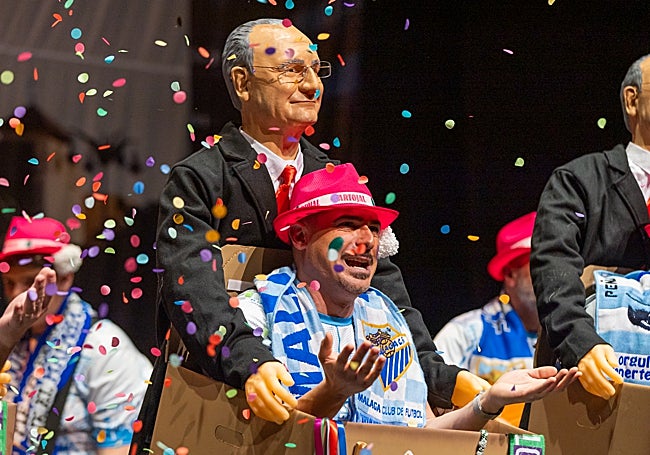 Murga 'Los periféricos' en la cuarta preliminar el COAC 2026.