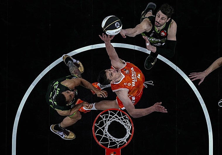 El Valencia cumple los pronósticos y elimina al Joventut