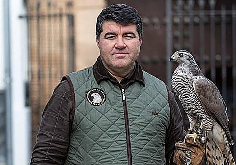 Coín llora la pérdida de Pepe, el cura de los jóvenes y la eterna sonrisa: «Sed felices haciendo felices a los demás»