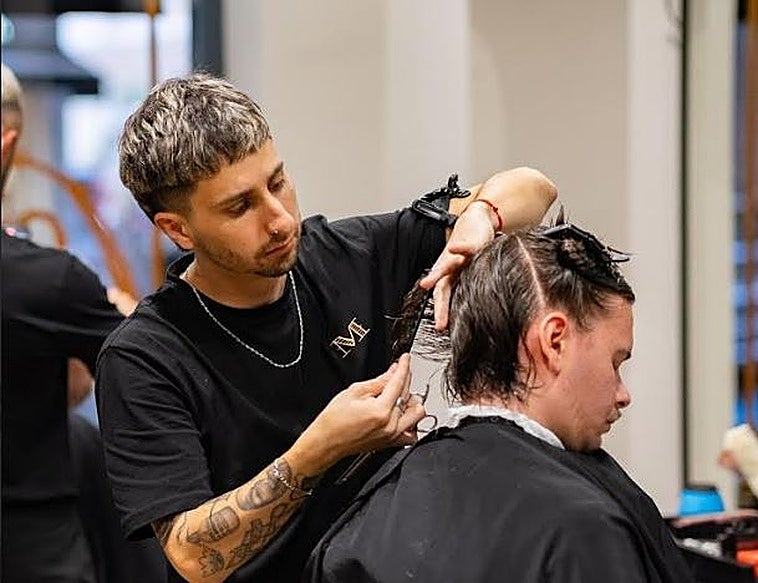 Corte de Caballero en M Salón de Caballeros a mitad de precio