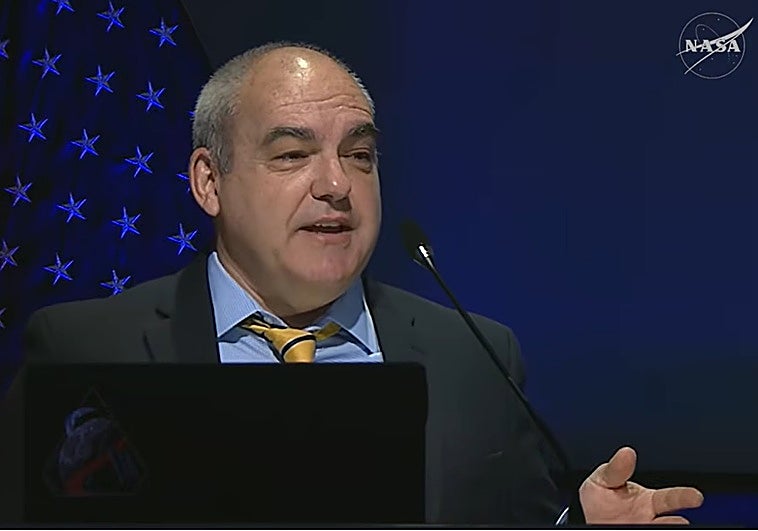 Un malagueño dirigirá la base permanente que la NASA construirá en la Luna