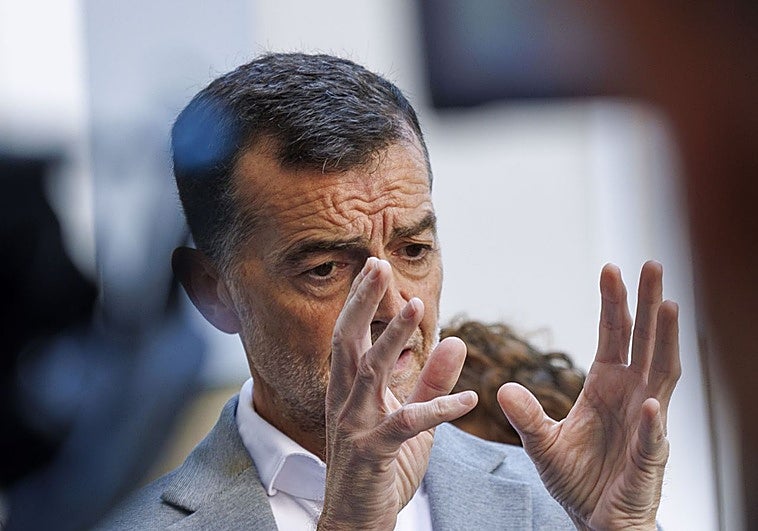 Podemos plantea ahora negociar la unidad de la izquierda y Maíllo replica: les basta con no irse