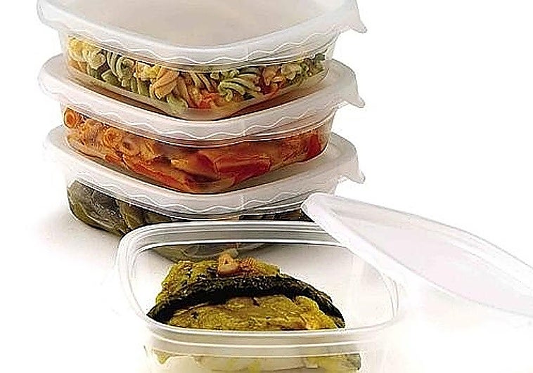 Adiós a tirar la comida: los restaurantes, obligados a facilitar gratis un envase al cliente