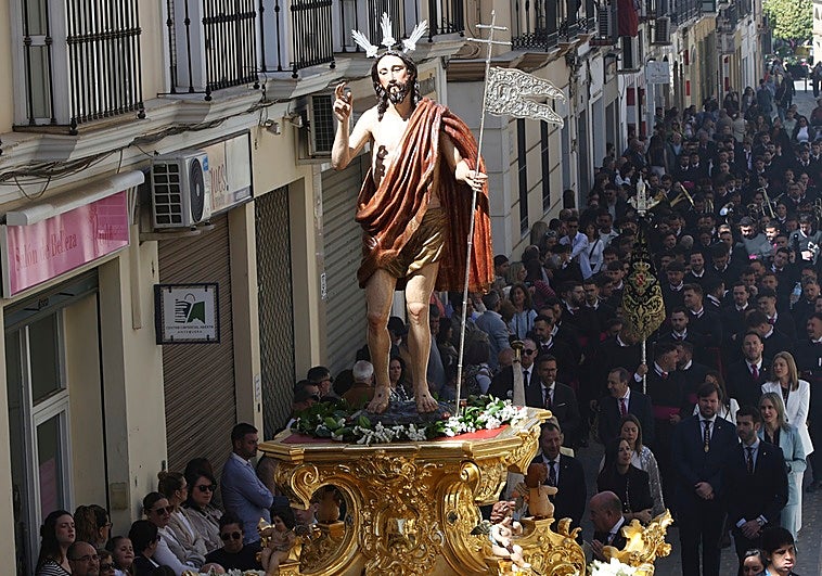 La Banda del Cautivo brilla en la procesión del Resucitado en Antequera