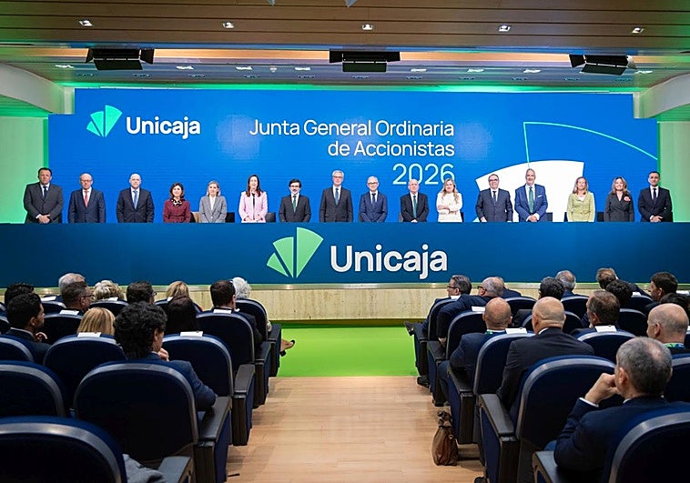 Isidro Rubiales, CEO de Unicaja, mantiene el objetivo del banco de ganar 1.900 millones entre 2025 y 2027 pese al «entorno incierto»