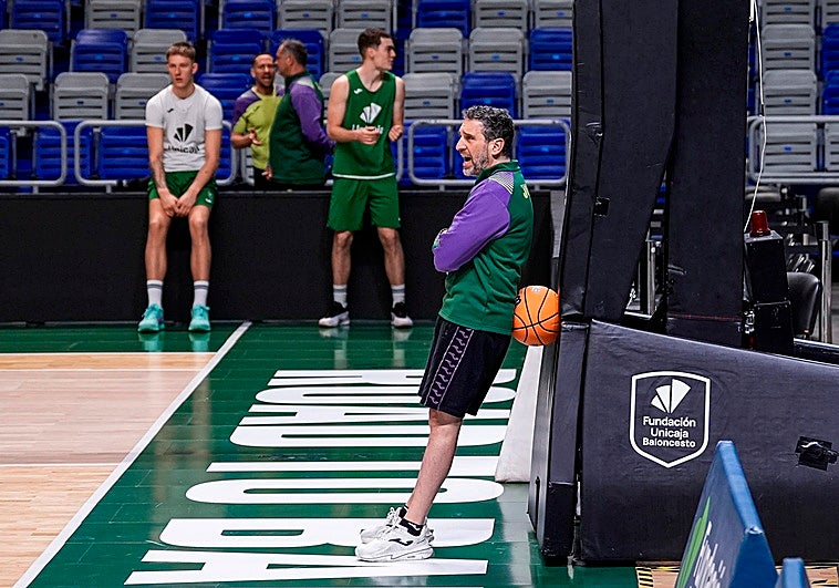 Un preocupante parte de guerra en el Unicaja para el viaje a Granada