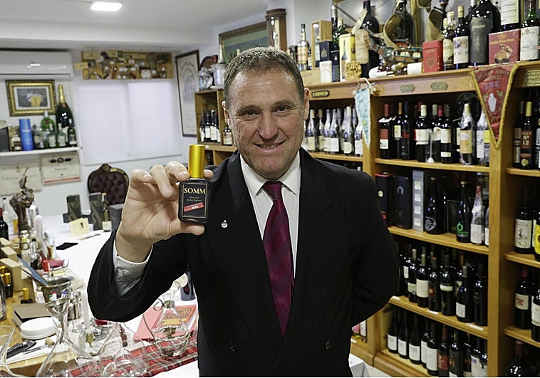 El sumiller de Málaga que convierte el vino en perfume