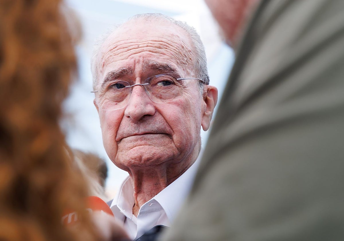 De la Torre culpa al Gobierno del colapso eléctrico que frena 13.000 viviendas en Málaga