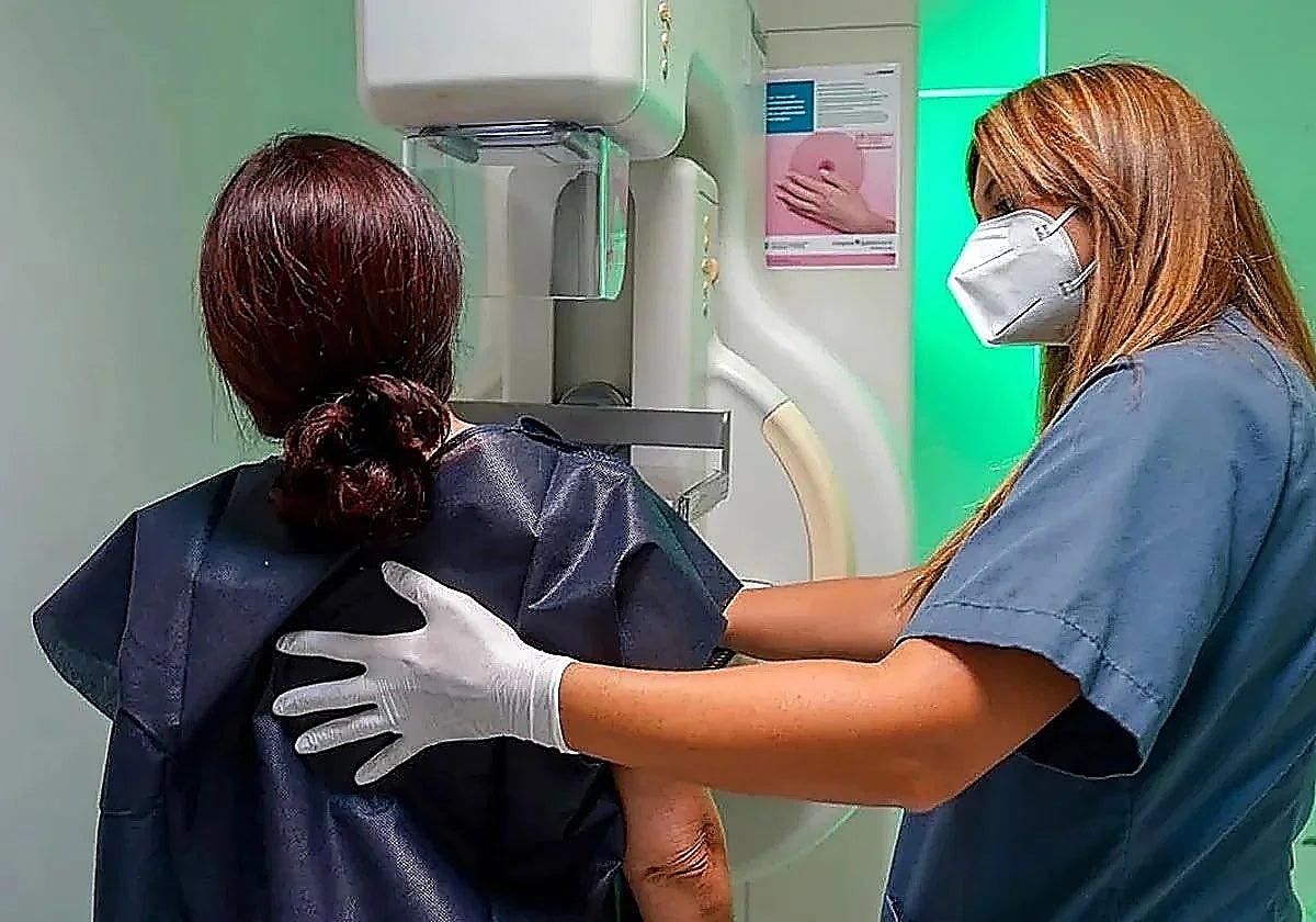La Fiscalía archiva las dos últimas denuncias por los cribados de cáncer de mama