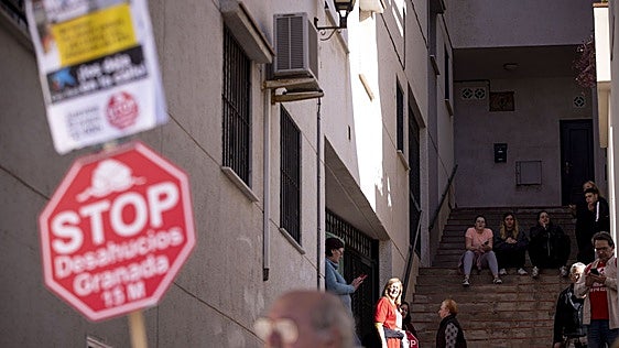 Protesta contra un lanzamiento judicial en la provincia de Granada.