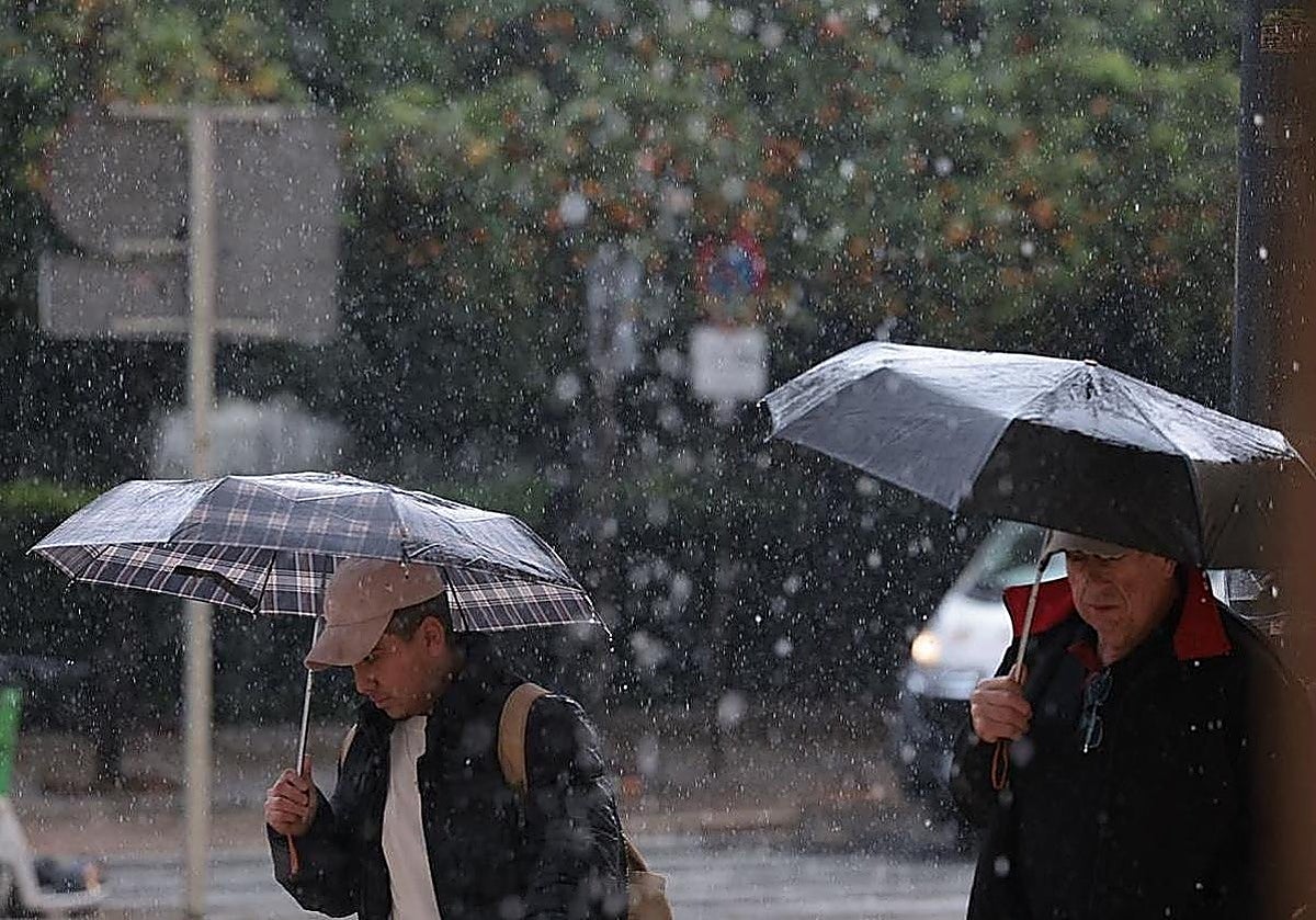 El aviso de Aemet: dos danas dejarán lluvias «significativas», tormentas, granizo y un descenso de hasta seis grados en Andalucía