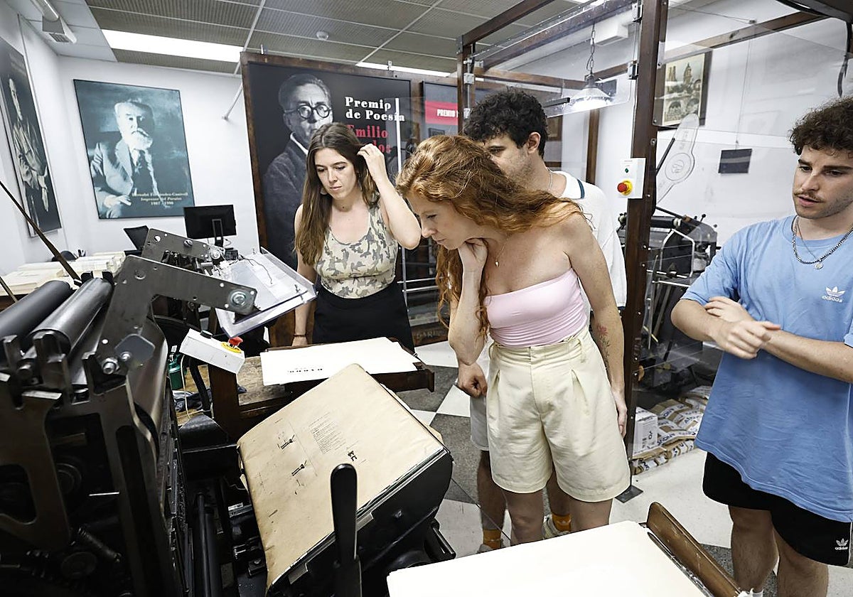 La aventura de llevar a escena la obra inédita de Altolaguirre en la que el malagueño imaginó su muerte